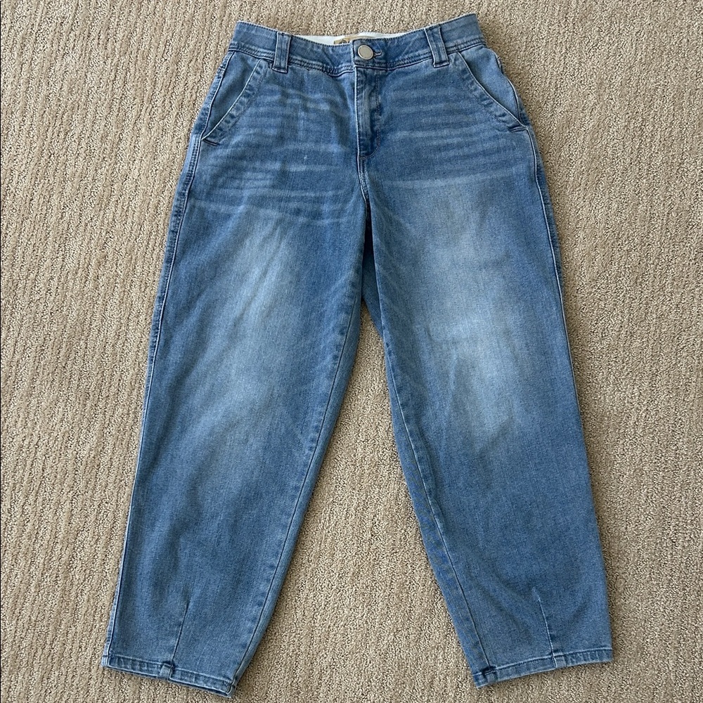 Democracy Ab”Solution” size 6